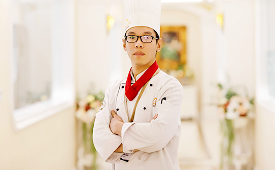 欧米奇西点讲师