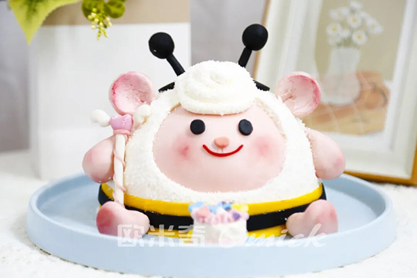 郑州欧米奇西点学员作品欣赏【奶油蛋糕篇】