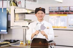 西餐师如何在行业中更具竞争力？